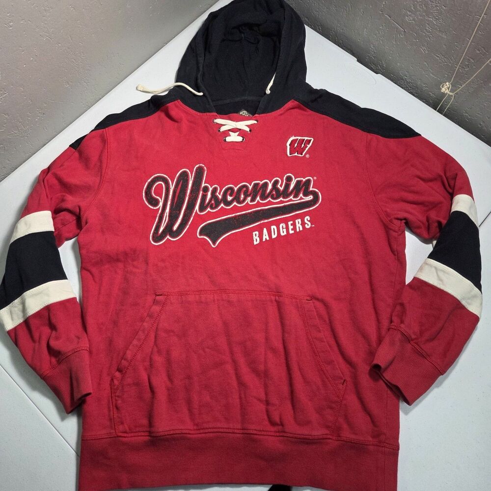 Wisconsin Badgers Hockey Hoodie Mens L Red Lace Up G-III Sports NCAA Sweatshirt